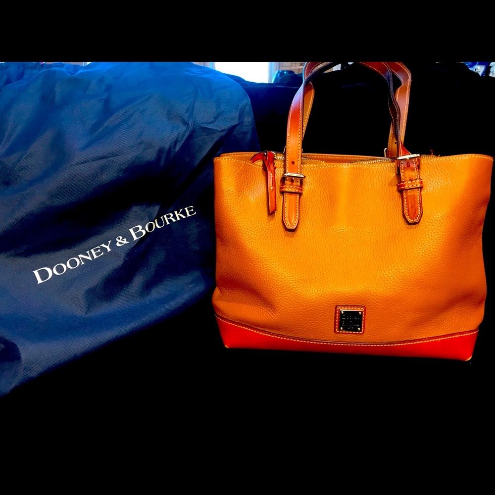 DOONEY & BOURKE Leather Purse